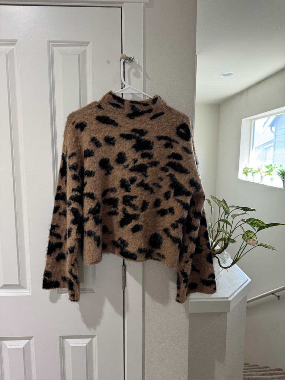 Commense Leopard Print Mock Neck Sweater - Brown/Black